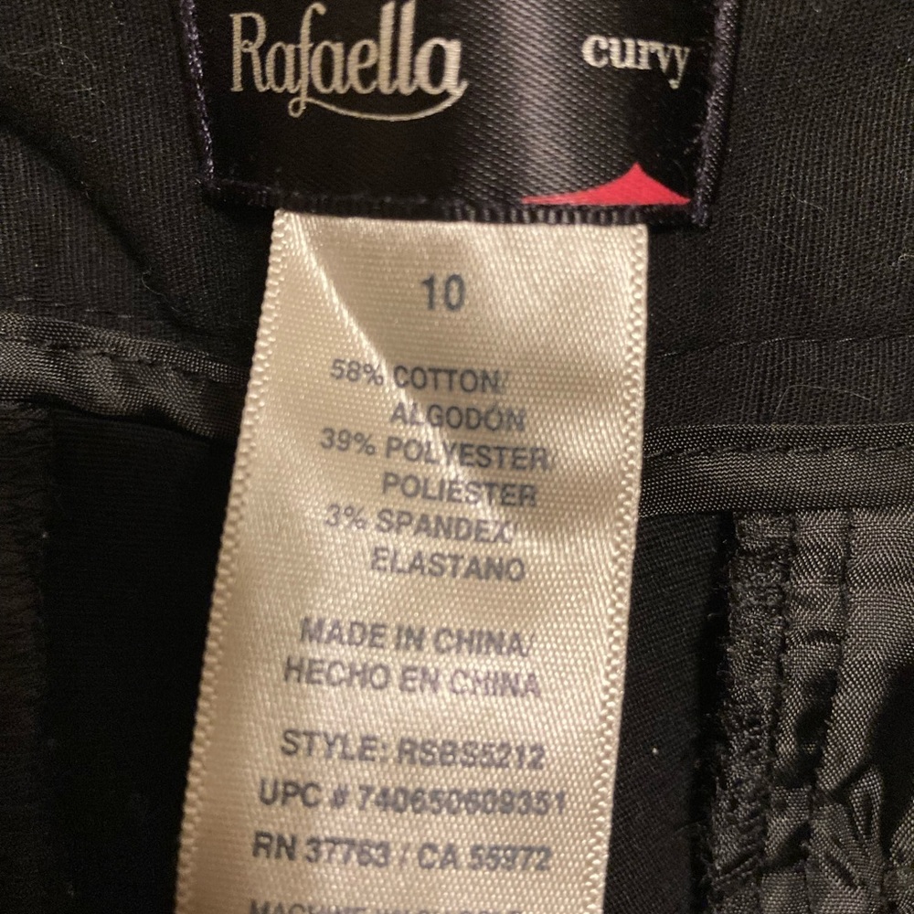 Rafaella curvy Black Capri with accents on leg size 10 - Picture 6 of 6